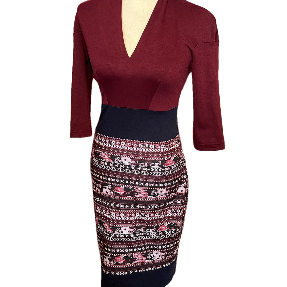 Elegant Burgundy and Navy Blue Patterned Form Fitting Retro Lila Kass Dress 6